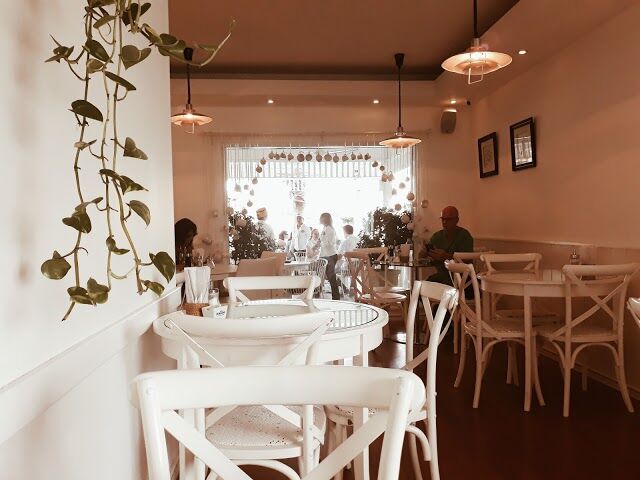 Dalia's Cafe & Bakery